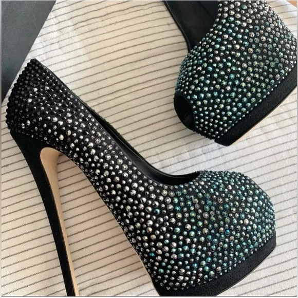 NWT Giuseppe Zanotti Sharon Crystal Embellished Peep Toe Heels Black - Picture 2 of 5